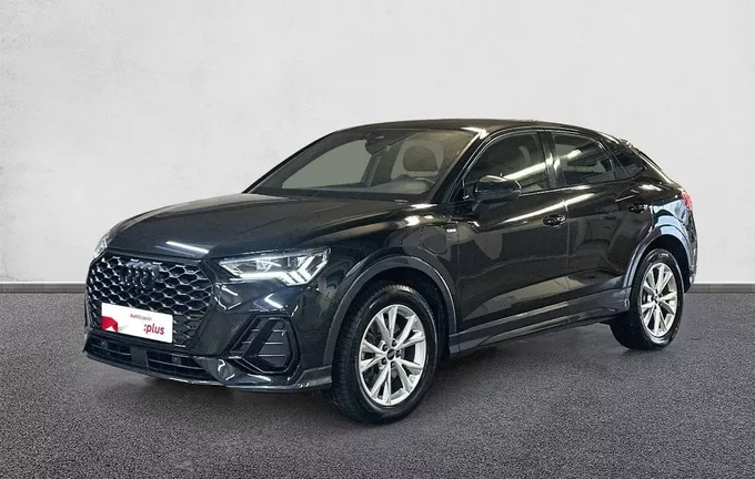 AUDI Q3 45 TFSIe 245 ch S tronic 6 S line extérieur trois quart avant gauche 2131479