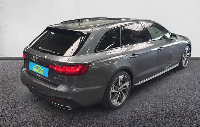 AUDI A4 Avant 40 TDI 204 S tronic 7 S Edition extérieur trois quart arrière droit 3013427