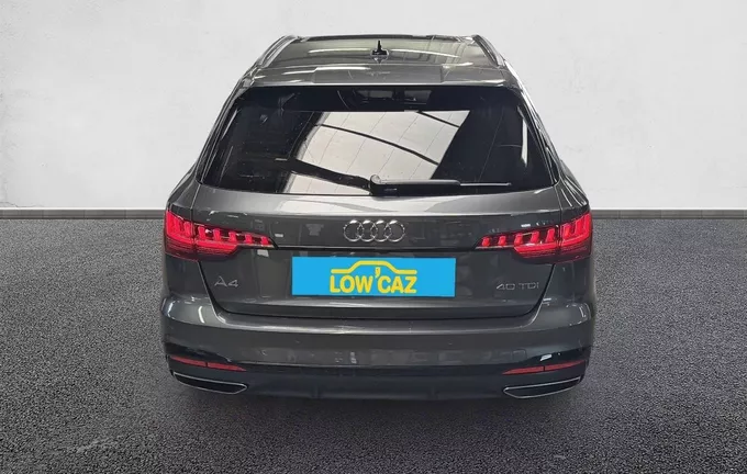 AUDI A4 Avant 40 TDI 204 S tronic 7 S Edition extérieur arrière 3013427
