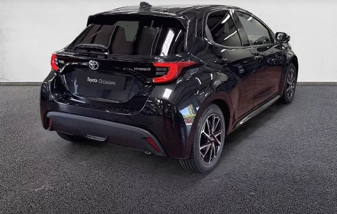 TOYOTA YARIS Hybride 116h Design extérieur trois quart arrière droit 1103552