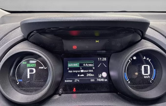 TOYOTA YARIS Hybride 116h Design photo 19 1103552