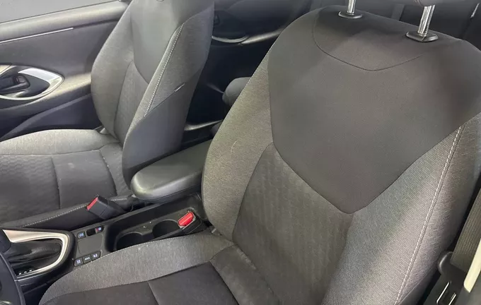 TOYOTA YARIS Hybride 116h Design photo 20 1103552