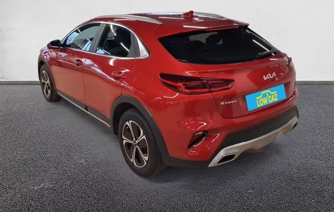 KIA XCEED 1.6 GDi Hybride Rechargeable 141ch DCT6 Active extérieur trois quart arrière gauche 212716