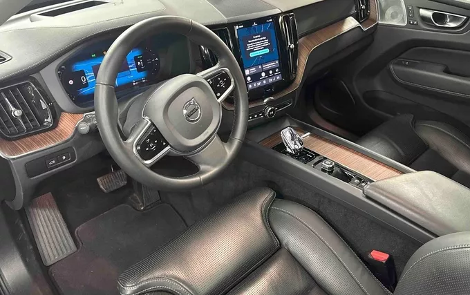 VOLVO XC60 T6 Recharge AWD 253 ch + 145 ch Geartronic 8 Ultimate Style Chrome photo 11 2132615