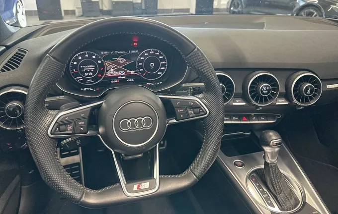 AUDI TT Roadster 40 TFSI 197 S tronic 7 S line photo 14 2132326