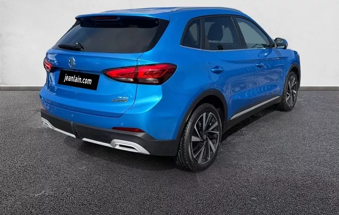 MG ZS 1.5 L Hybrid+ 197 ch Luxury extérieur trois quart arrière droit 7621
