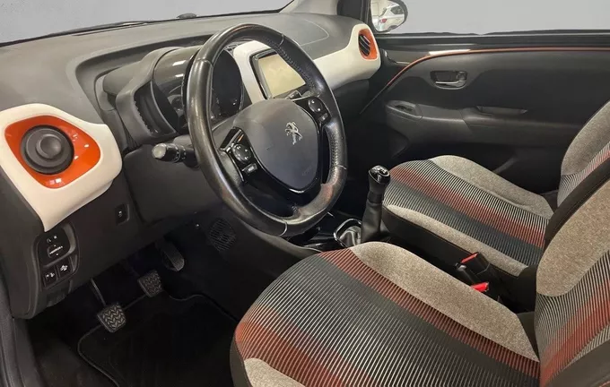 PEUGEOT 108 1.2 PureTech 82ch BVM5 Roland Garros TOP! photo 11 2125278