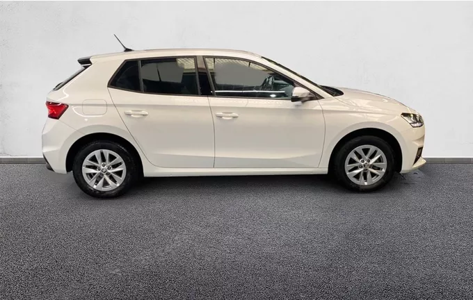 SKODA FABIA 1.0 TSI 110 ch DSG7 Ambition extérieur côté droit 2130536