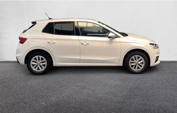 SKODA FABIA 1.0 TSI 110 ch DSG7 Ambition extérieur côté droit 2130536