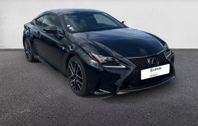 LEXUS RC 300h F SPORT Black Edition extérieur trois quart avant droit 1103184
