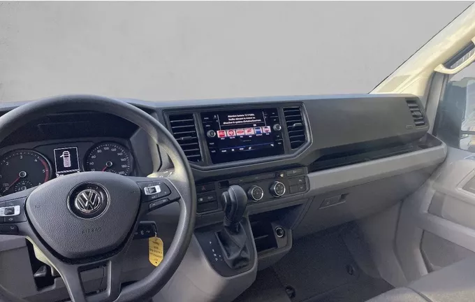 VOLKSWAGEN UTILITAIRES CRAFTER VAN 35 L4H3 2.0 TDI 140 CH BVA extérieur trois quart avant droit 105971