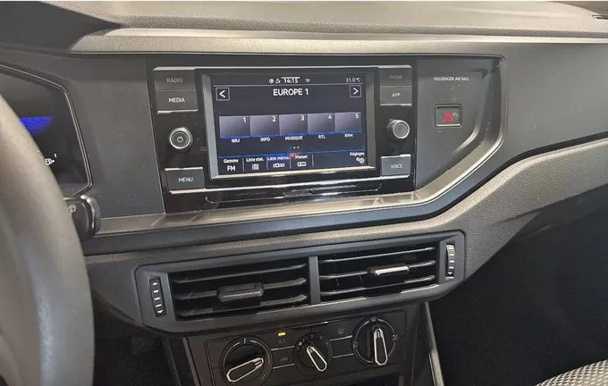 VOLKSWAGEN POLO 1.0 TSI 95 S&S BVM5 photo 15 2127899