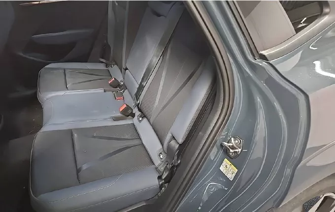 CUPRA TERRAMAR 1.5 eHybrid 272 ch DSG6 VZ extérieur arrière 2128670