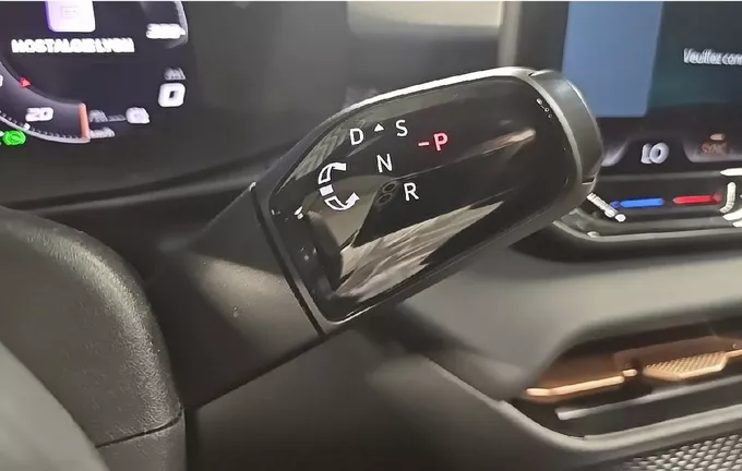 CUPRA TERRAMAR 1.5 eHybrid 272 ch DSG6 VZ photo 16 2128670