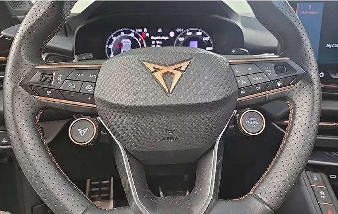 CUPRA TERRAMAR 1.5 eHybrid 272 ch DSG6 VZ photo 18 2128670
