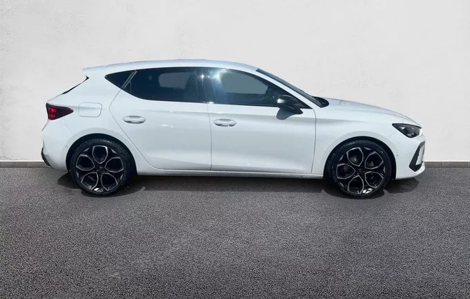 CUPRA LEON 2.0 TDI 150 ch DSG7 V extérieur côté droit 2128031