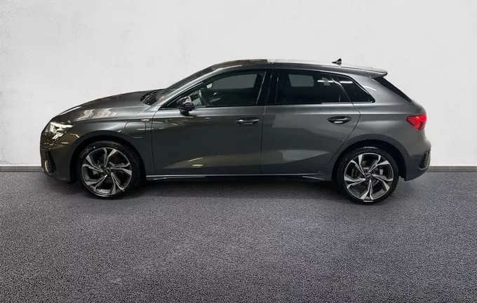 AUDI A3 Sportback 40 TFSIe 204 S tronic 6 S Line extérieur côté gauche 2129629