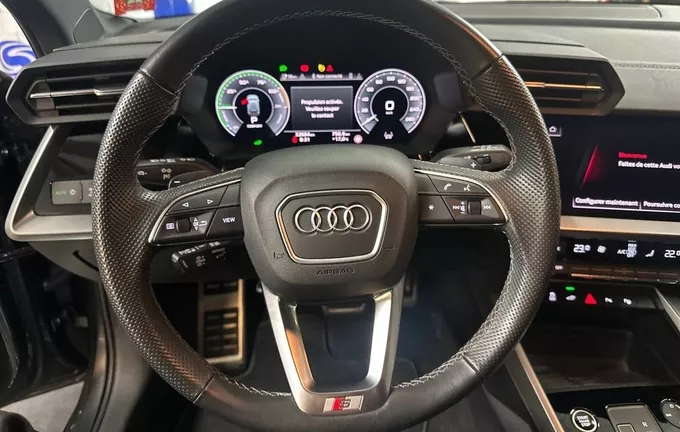 AUDI A3 Sportback 40 TFSIe 204 S tronic 6 S Line photo 12 2129629