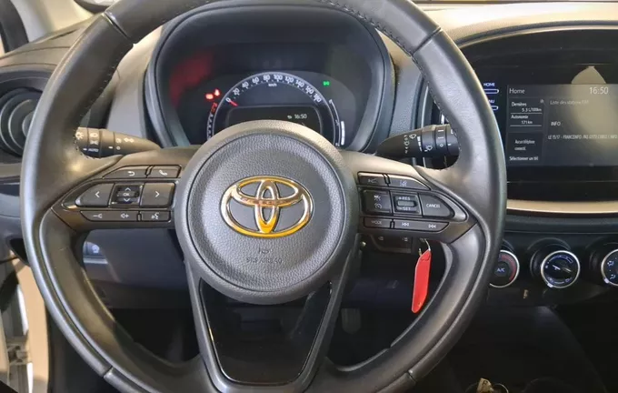 TOYOTA AYGO X 1.0 VVT-i 72 Dynamic photo 11 1103616