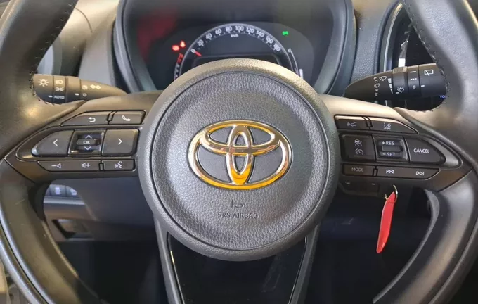 TOYOTA AYGO X 1.0 VVT-i 72 Dynamic photo 12 1103616