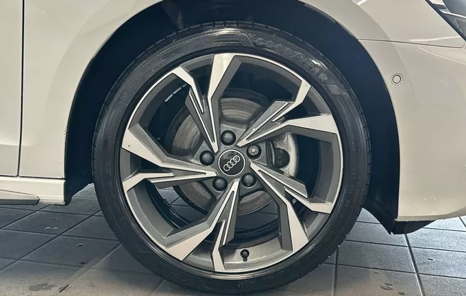 AUDI A3 Sportback TDI 150 S tronic 7 S line photo 9 2128419