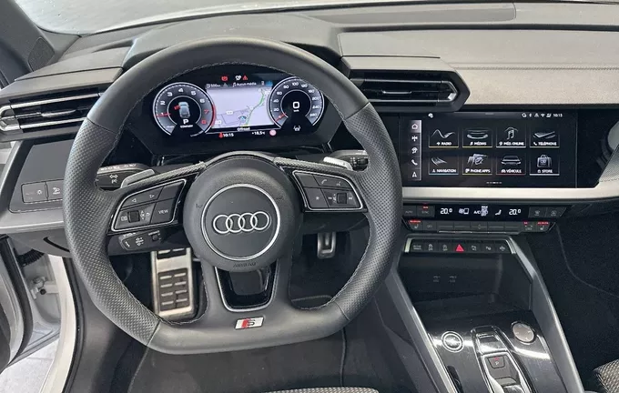 AUDI A3 Sportback TDI 150 S tronic 7 S line photo 12 2128419