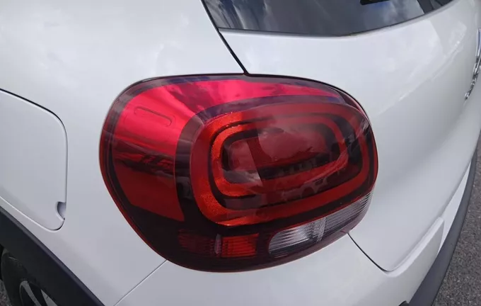 CITROEN C3 PureTech 83 S&S BVM5 Shine photo 17 945223