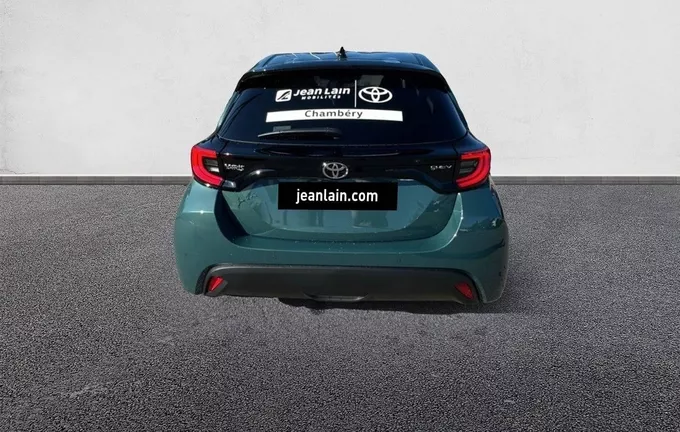 TOYOTA YARIS Hybride 116h Design extérieur arrière 201726