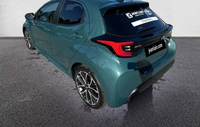 TOYOTA YARIS Hybride 116h Design extérieur trois quart arrière gauche 201726