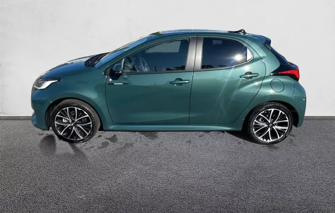 TOYOTA YARIS Hybride 116h Design extérieur côté gauche 201726