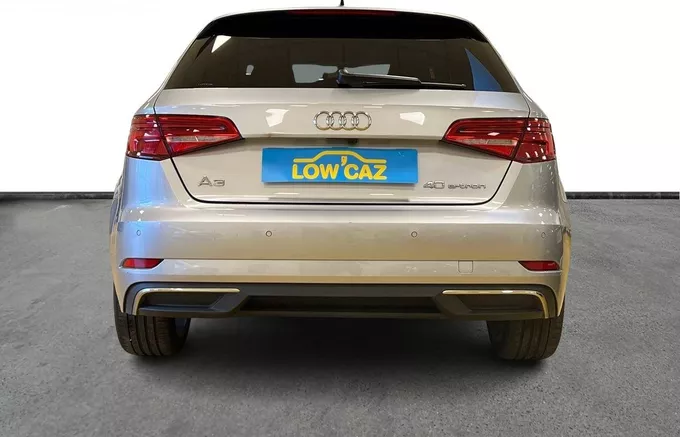 AUDI A3 Sportback 40 e-tron 204 S tronic 6 Design Luxe extérieur trois quart arrière gauche 213302