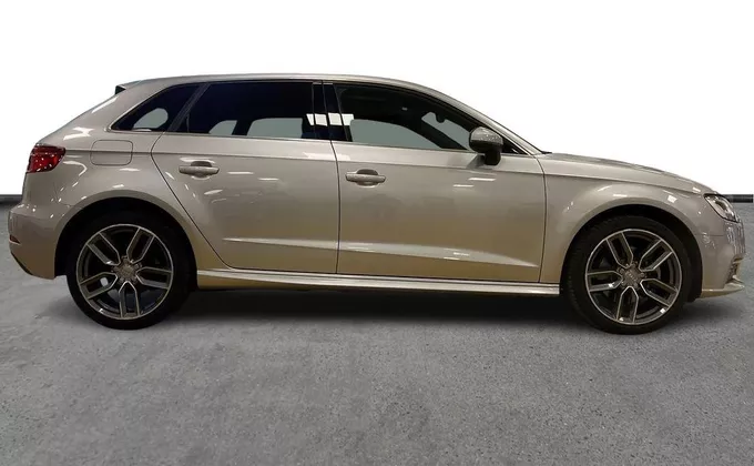 AUDI A3 Sportback 40 e-tron 204 S tronic 6 Design Luxe photo 9 213302