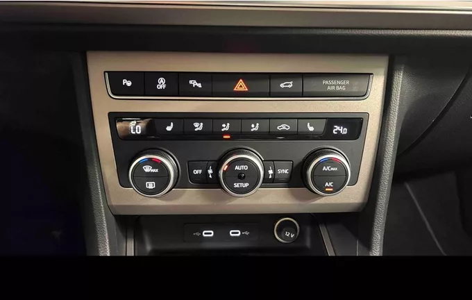 SEAT ATECA 2.0 TDI 150 ch Start/Stop DSG7 Xperience photo 14 2130655