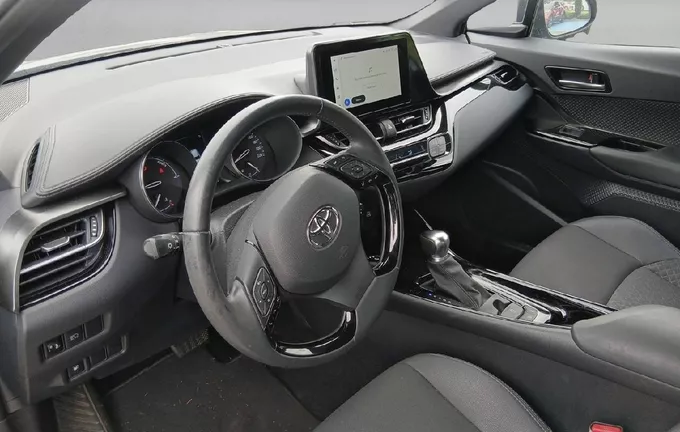 TOYOTA C-HR Hybride 1.8L Edition photo 11 1100372