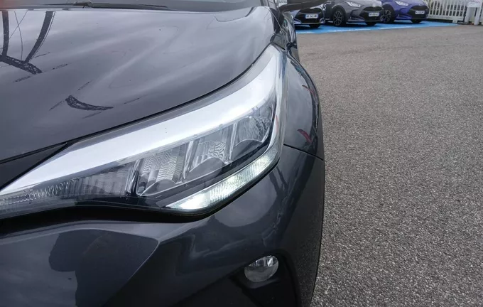TOYOTA C-HR Hybride 1.8L Edition photo 19 1100372