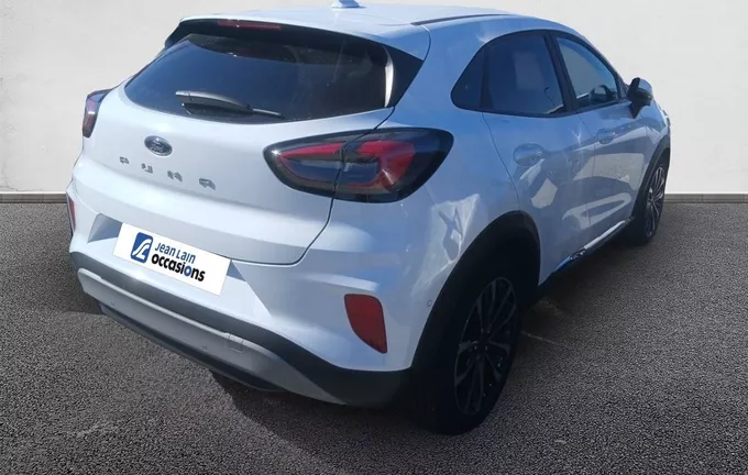 FORD PUMA 1.0 Flexifuel 125 ch mHEV S&S BVM6 Titanium X extérieur trois quart arrière droit 2129950