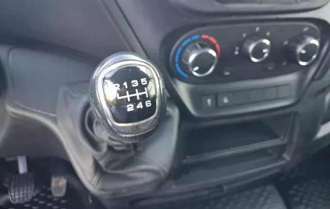 IVECO DAILY CHASSIS CAB 35 C 16S EMP 3450 QUAD-LEAF BVM6 photo 13 106304