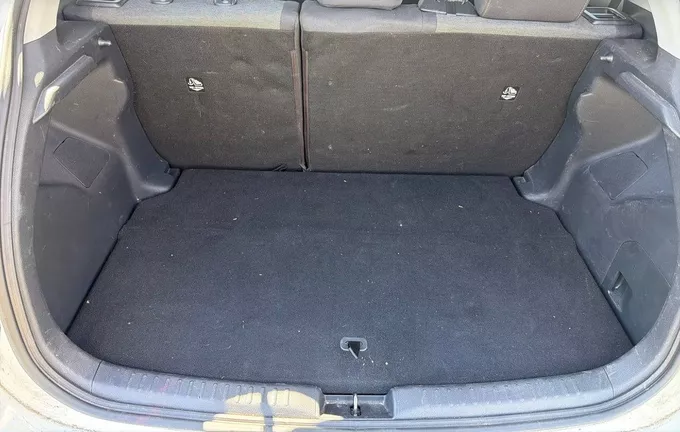 TOYOTA YARIS Hybride 116h Design photo 10 1103255