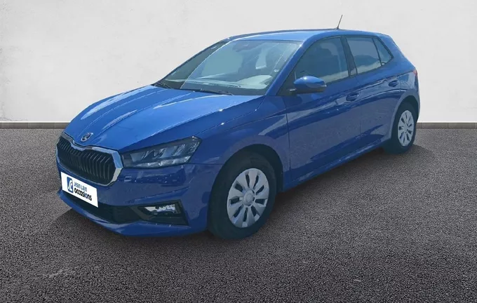 SKODA FABIA 1.0 MPI 65 ch BVM5 Active extérieur trois quart avant gauche 2131182