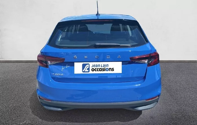 SKODA FABIA 1.0 MPI 65 ch BVM5 Active extérieur arrière 2131182