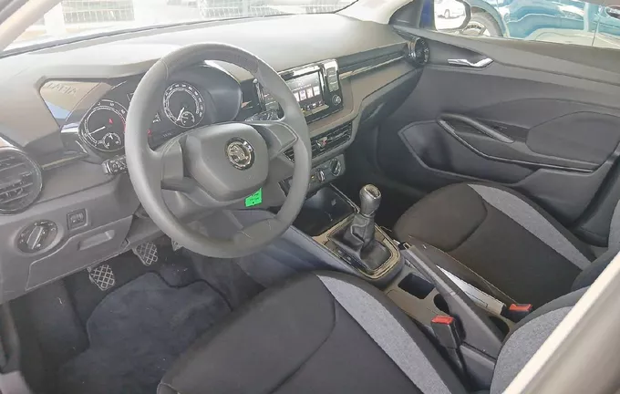 SKODA FABIA 1.0 MPI 65 ch BVM5 Active photo 11 2131182