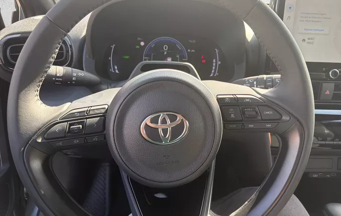 TOYOTA YARIS CROSS Hybride 130h 2WD Design photo 12 199805