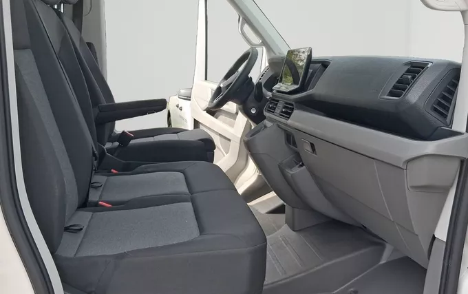 VOLKSWAGEN UTILITAIRES CRAFTER VAN 35 L3H3 2.0 TDI 177 CH BVA8 BUSINESS photo 15 1089