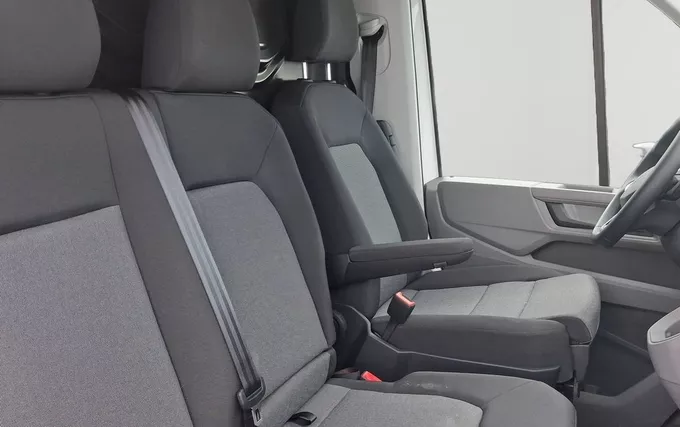 VOLKSWAGEN UTILITAIRES CRAFTER VAN 35 L3H3 2.0 TDI 177 CH BVA8 BUSINESS photo 17 1089