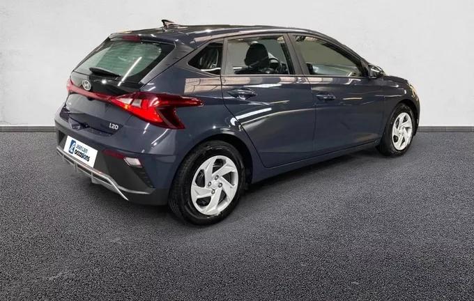 HYUNDAI I20 1.2 79 Initia extérieur trois quart arrière droit 13587