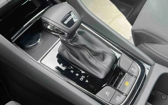 SKODA KAROQ 1.5 TSI Evo 2 150 ch ACT DSG7 Sportline photo 13 3672