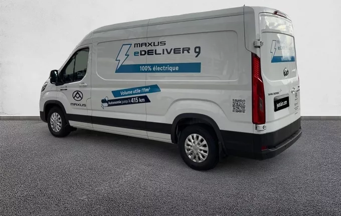 MAXUS E-DELIVER 9 FOURGON E-DELIVER9 FOURGON L3H2 88 KWH extérieur trois quart arrière gauche 6800199