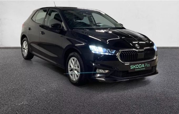 SKODA FABIA 1.0 TSI 95 ch BVM5 Ambition extérieur trois quart avant droit 2124826