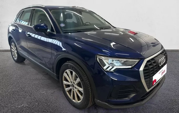 AUDI Q3 35 TFSI 150 ch S tronic 7 Design extérieur trois quart avant droit 2130528