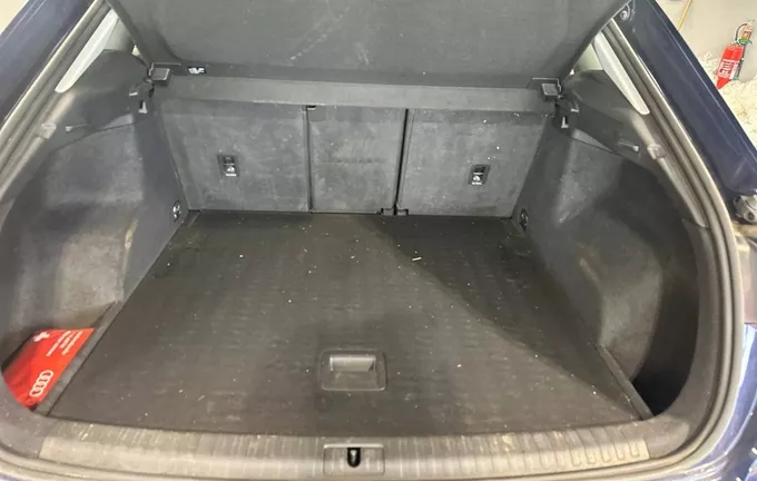 AUDI Q3 35 TFSI 150 ch S tronic 7 Design photo 10 2130528